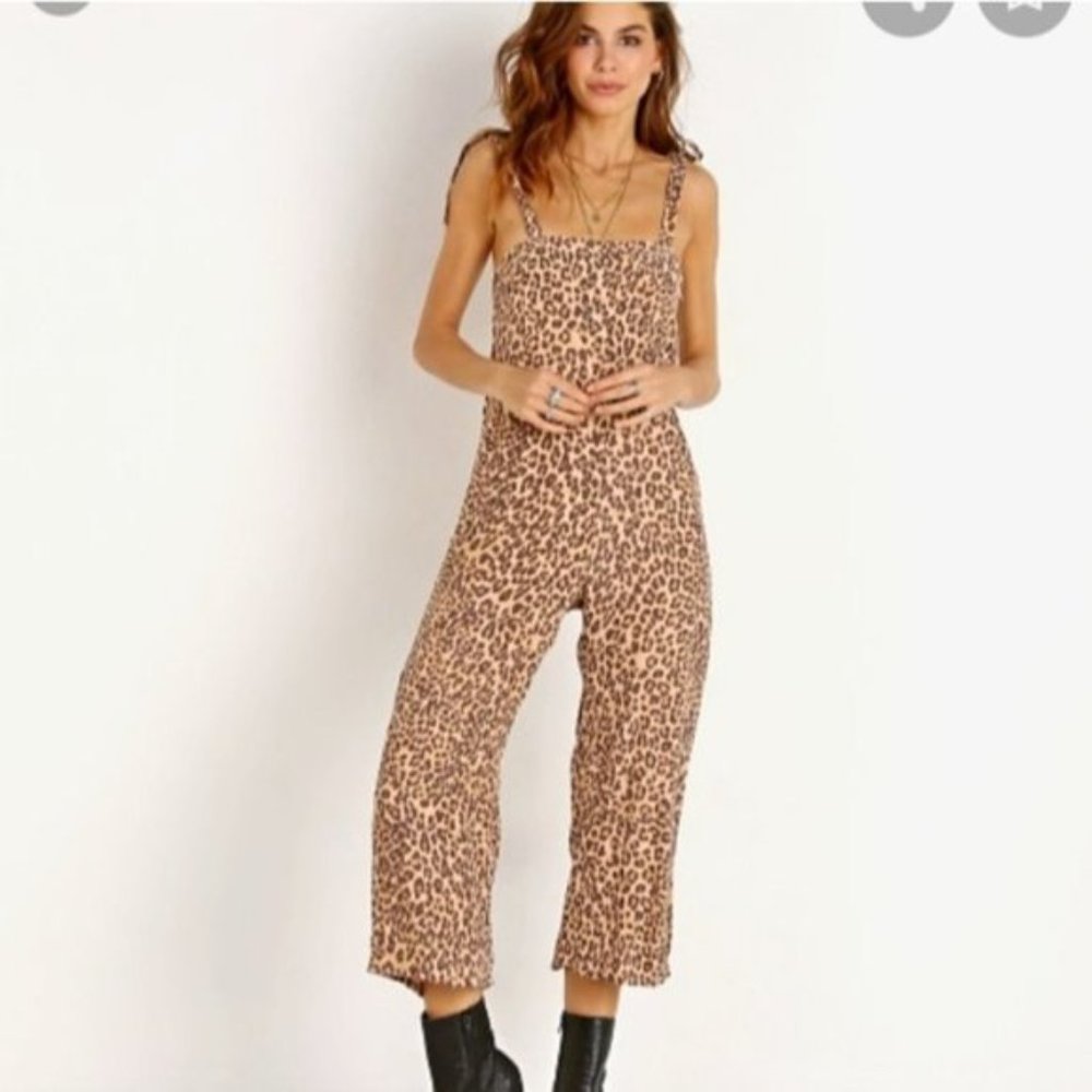 Faithful The brand Elsa Leopard Print Jumpsuit Size 2